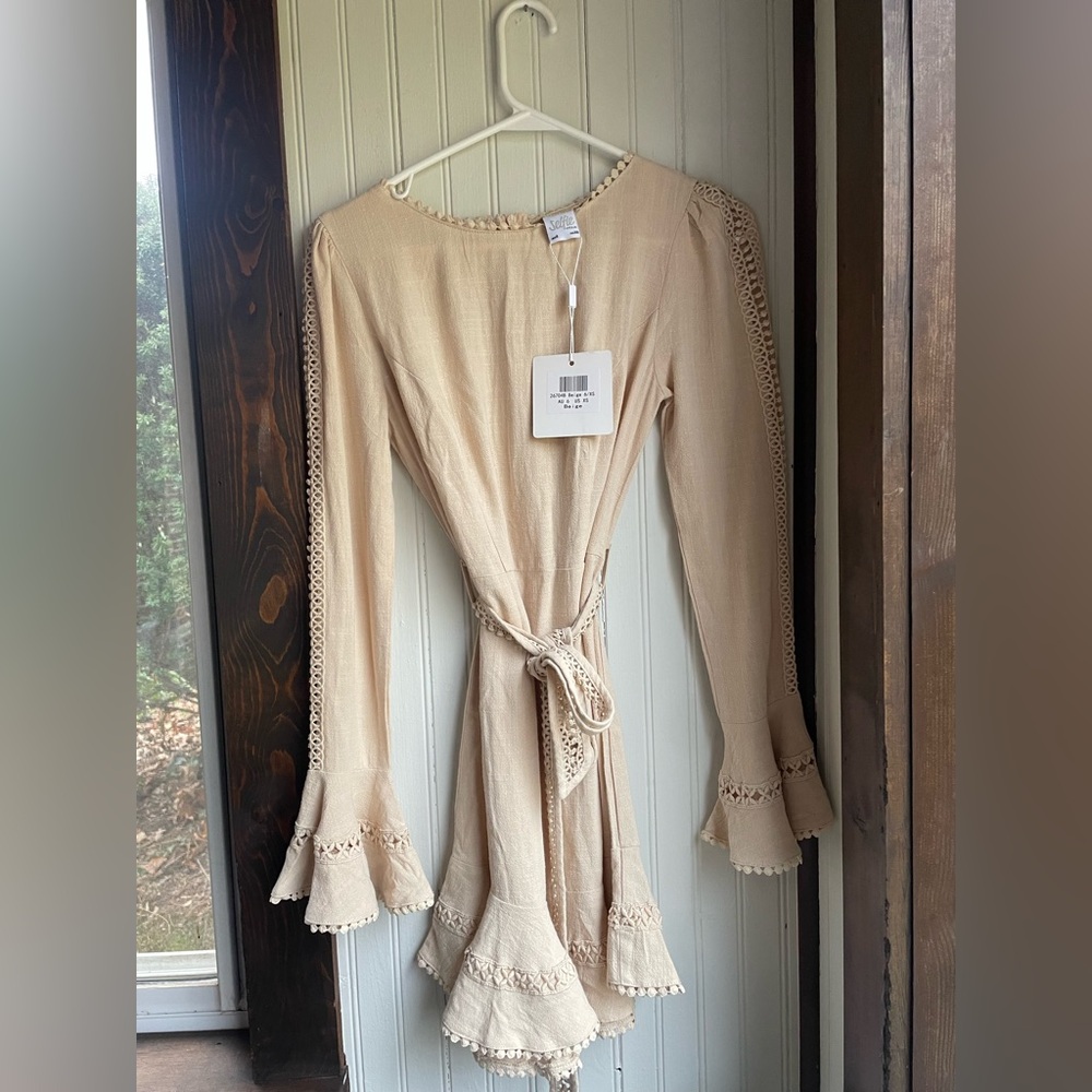 Beige Long-Sleeve Selfie Leslie  minidress with Lace Details